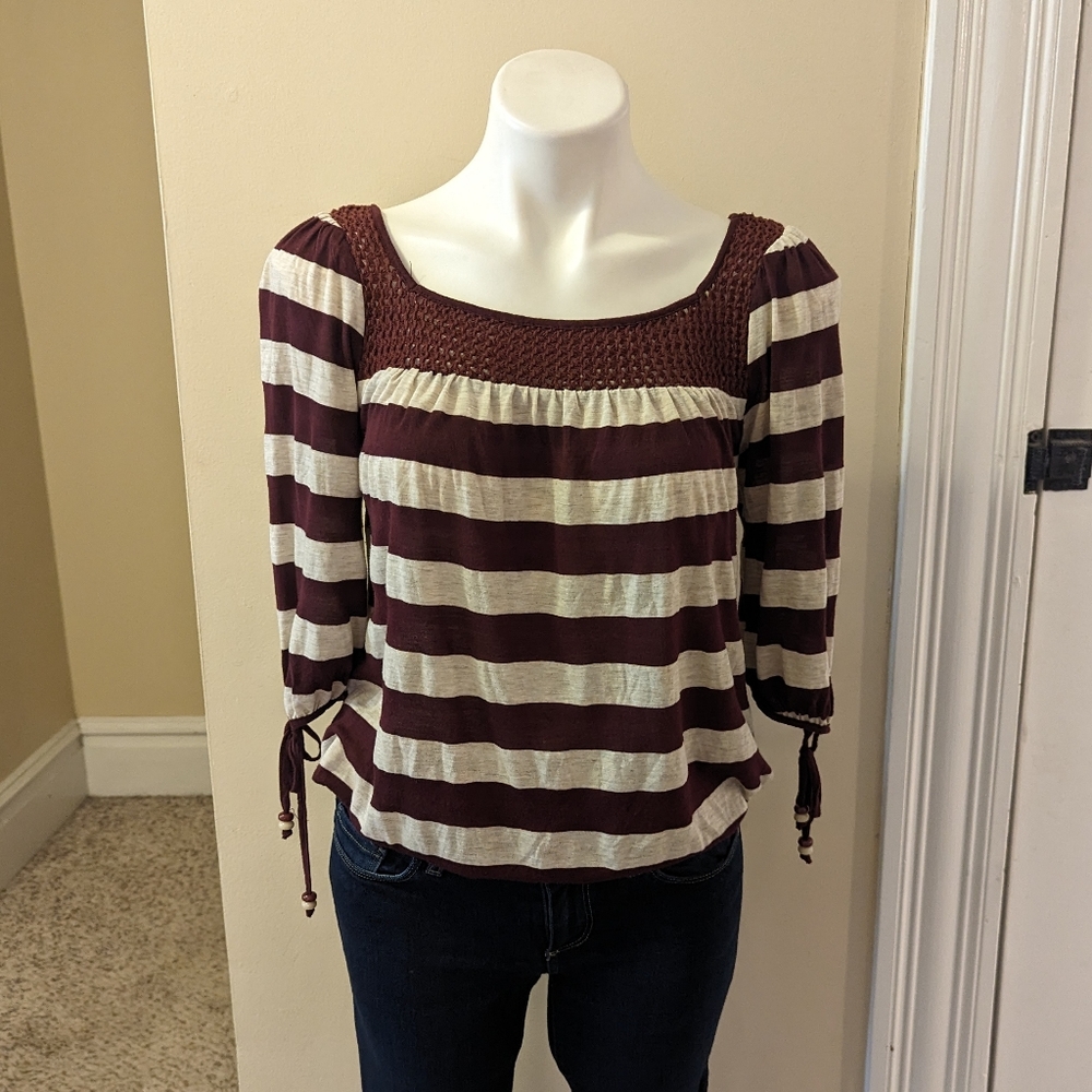 Ella Moss tan and maroon striped top with tie sl eves size M